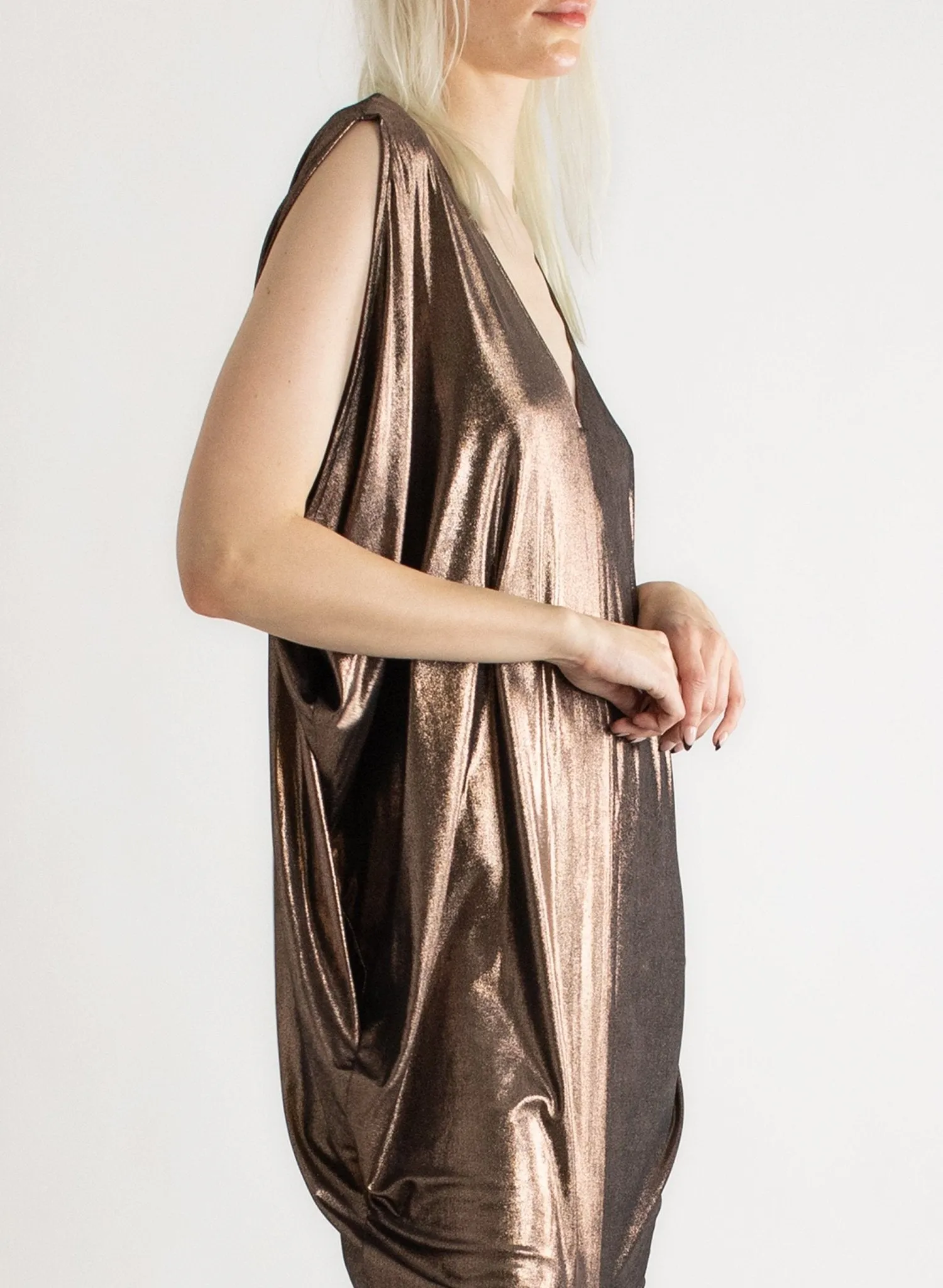 Airflow Gown - Gold Liquid