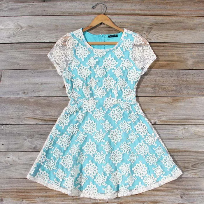 Aisle & Lace Dress