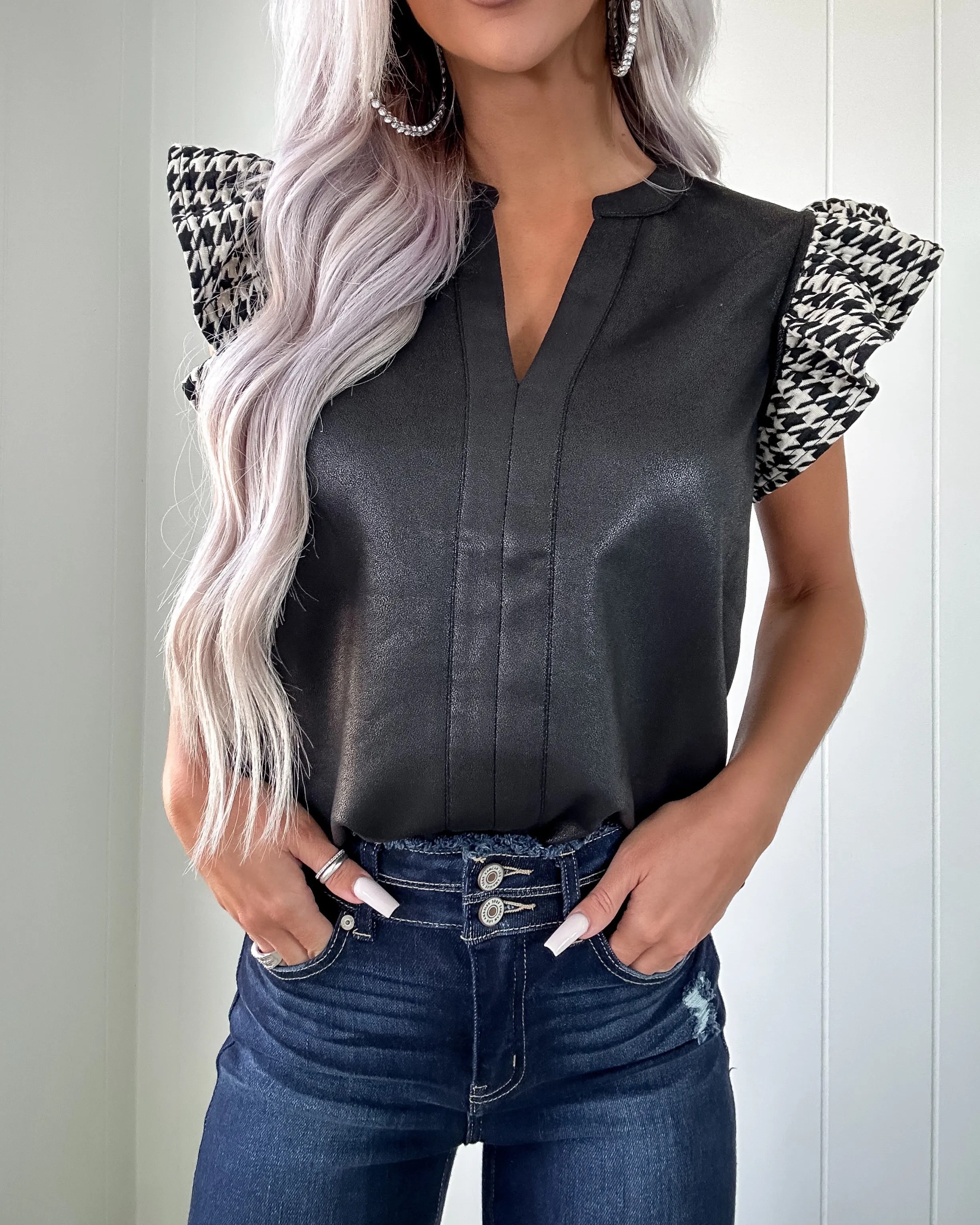 All I Ever Wanted Houndstooth Ruffle Top - Black