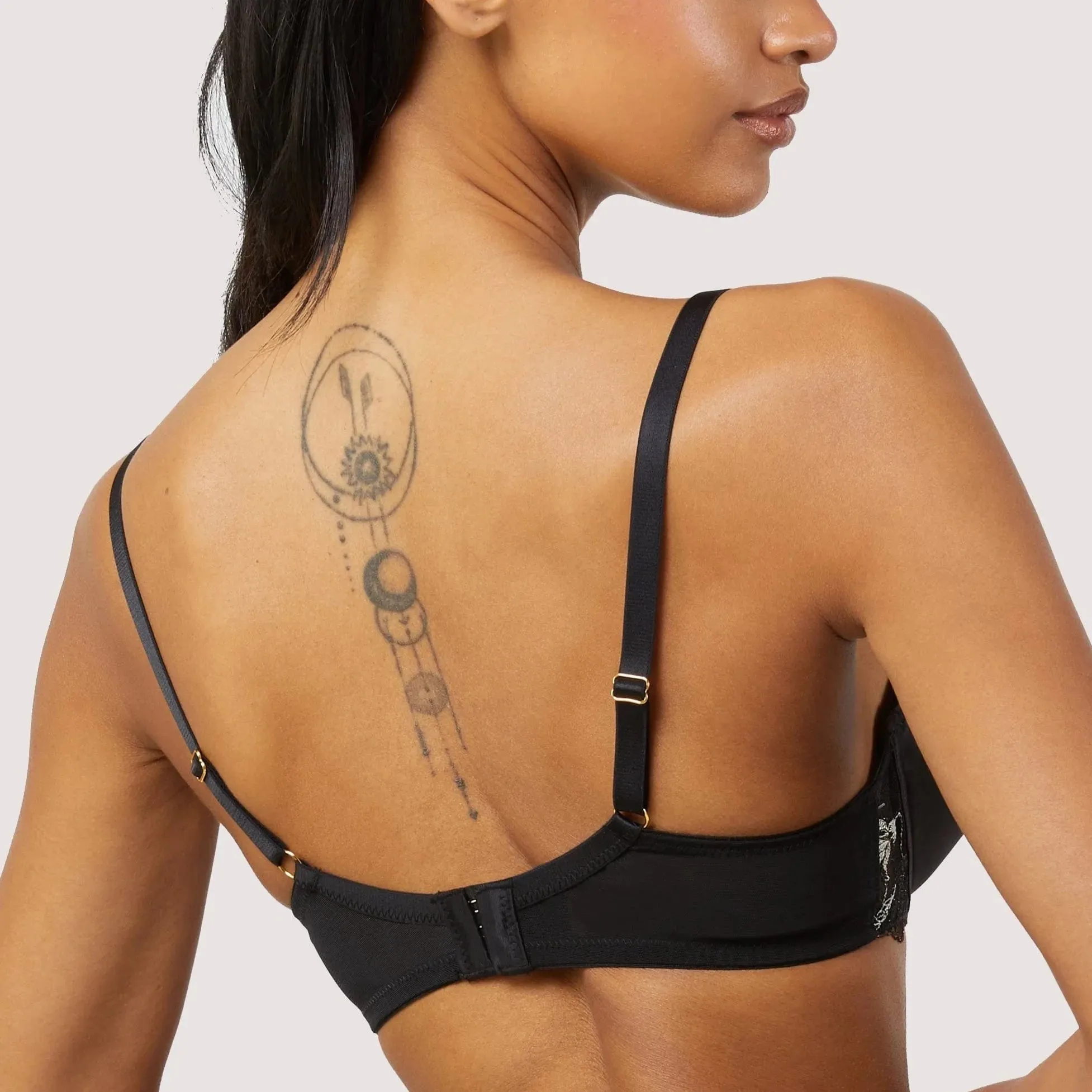 Aria Lace Plunge Bra In Black & Gold - Wolf & Whistle