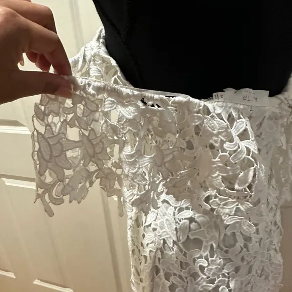 ASTR Lace dress in white
