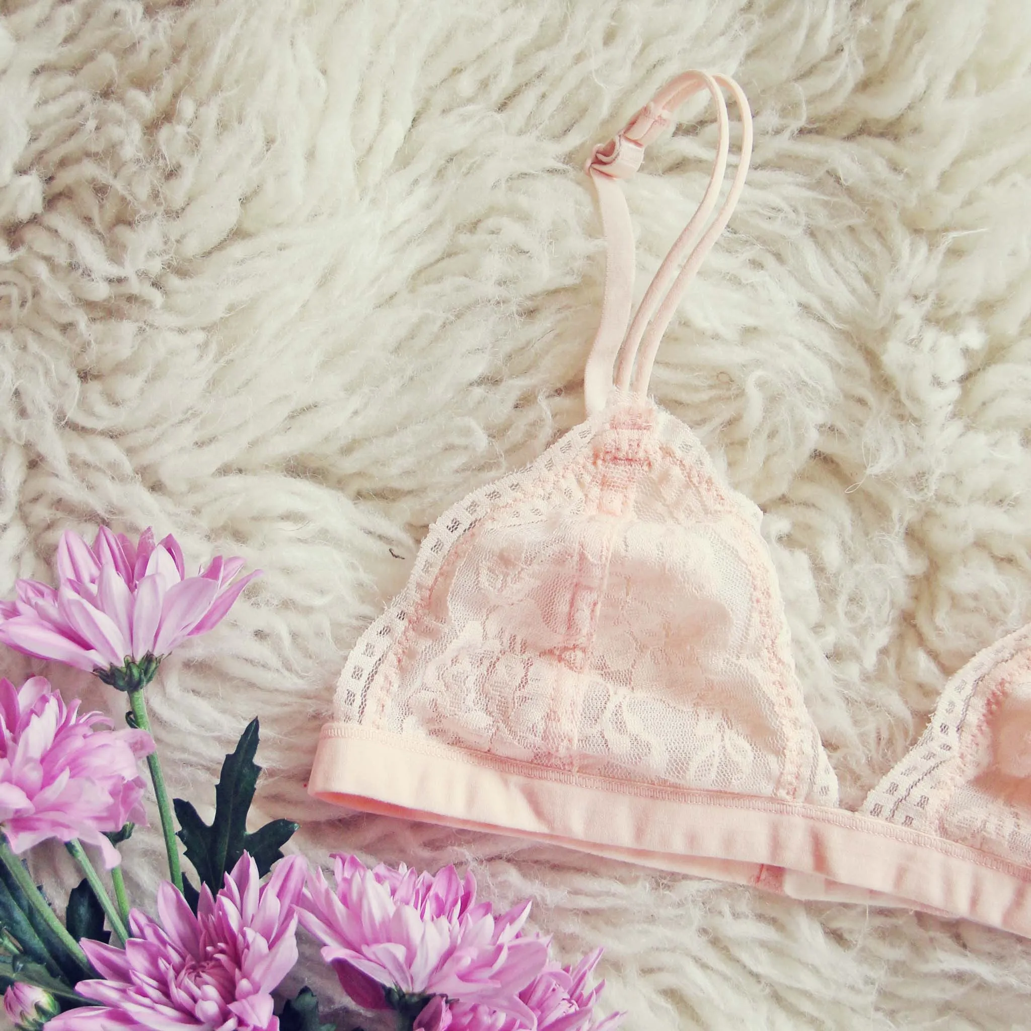Boheme Lace Bralette in Pink