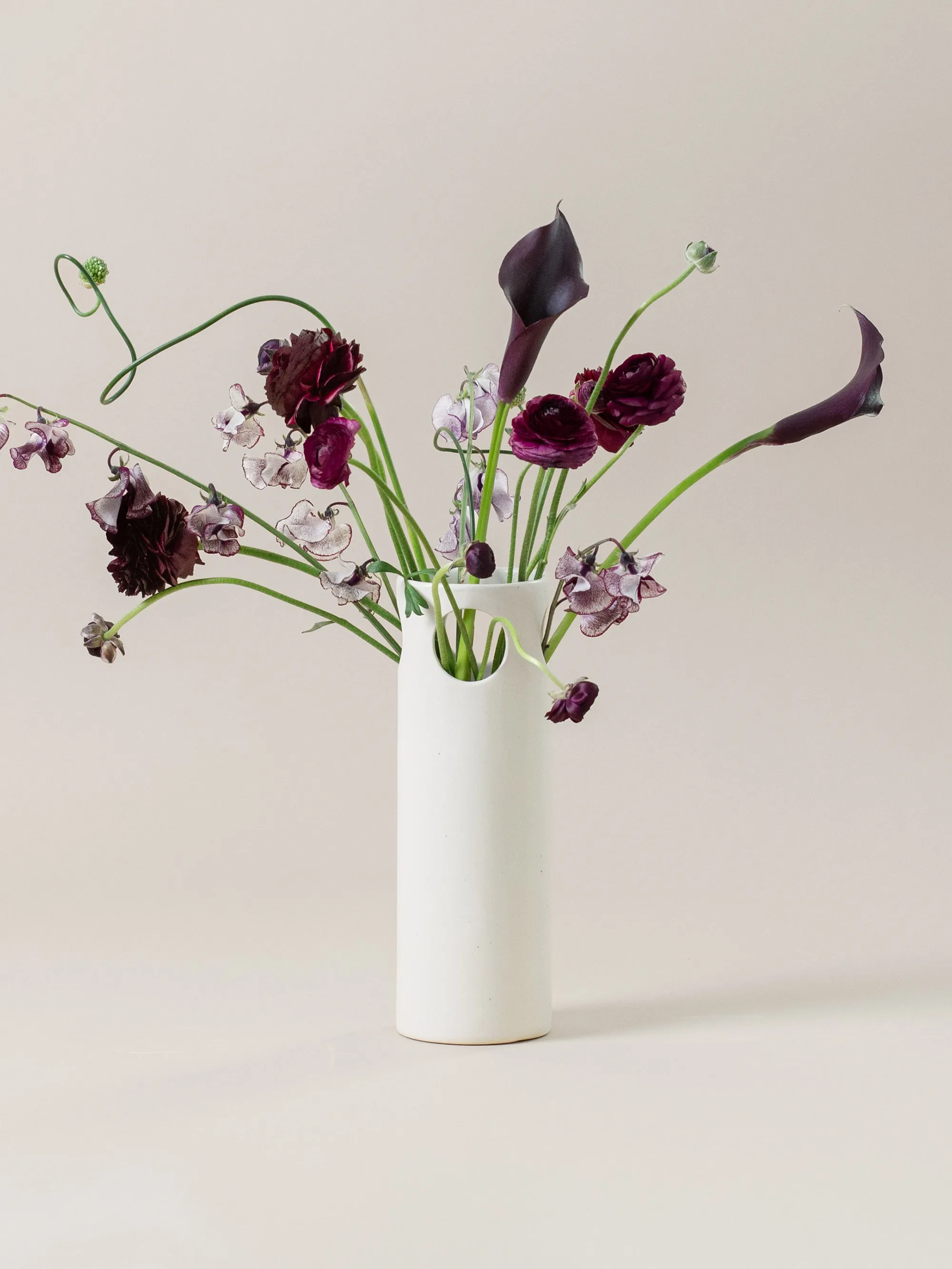 Cenote Vase, Cream
