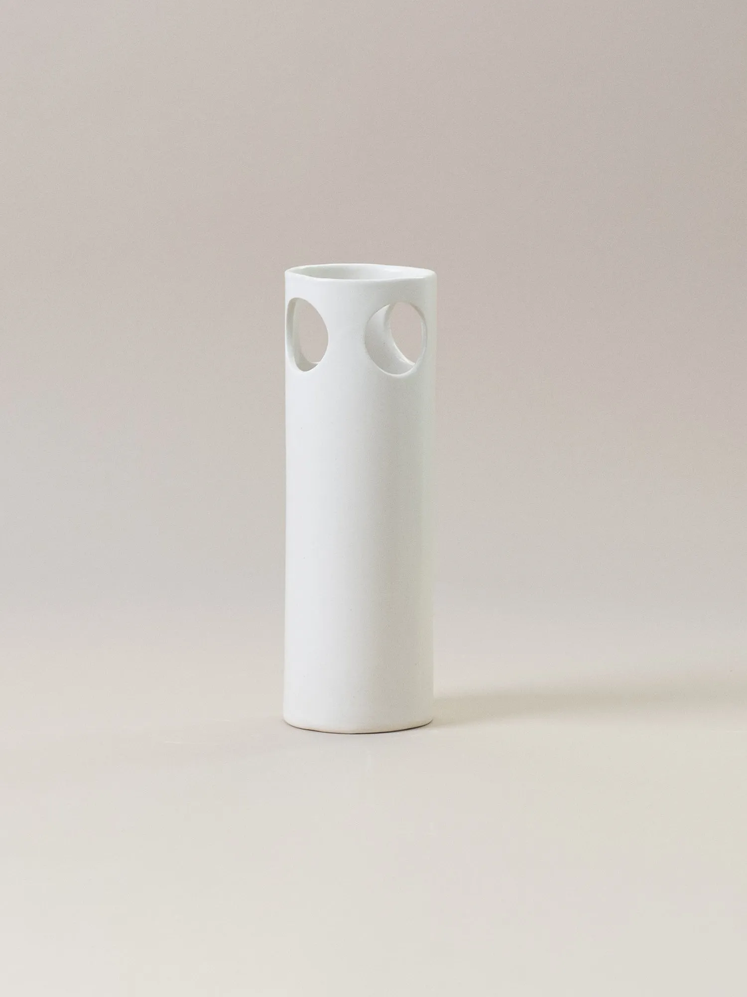 Cenote Vase, Cream