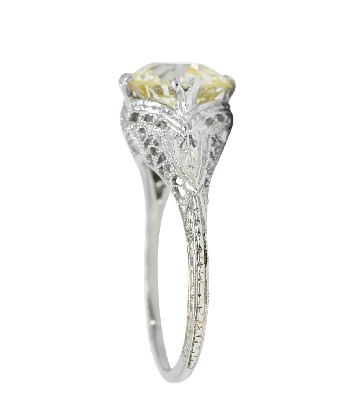 Edwardian 3.01 CTW Diamond 18 Karat White Gold Solitaire Engagement Ring GIA