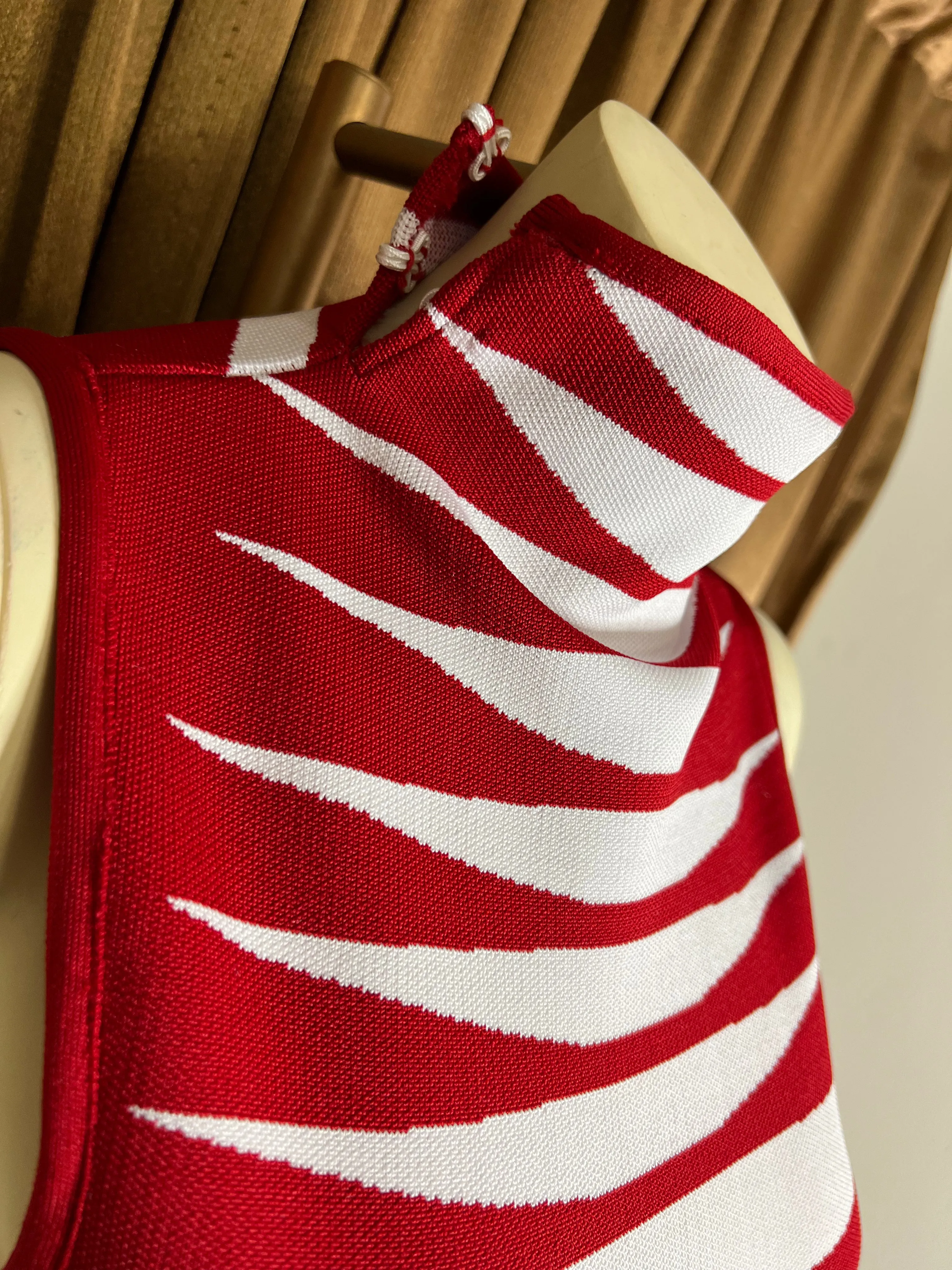 “FERN” Red and White