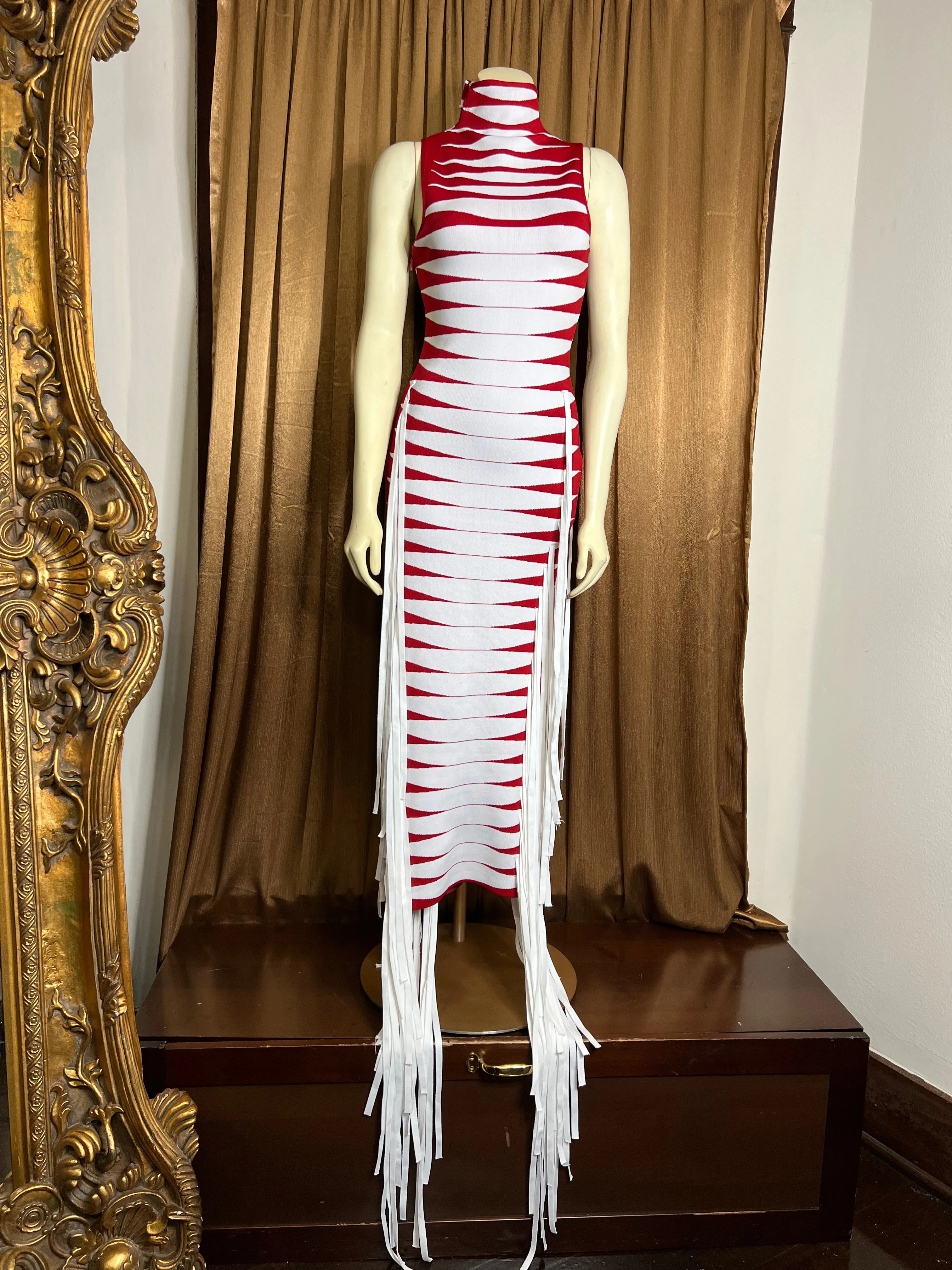 “FERN” Red and White