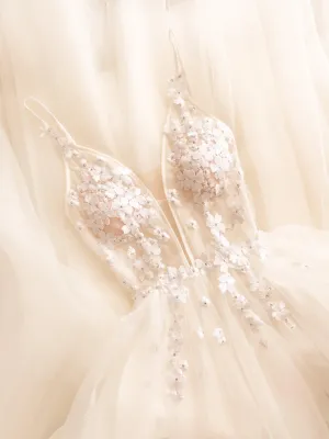 Fiona wedding dress