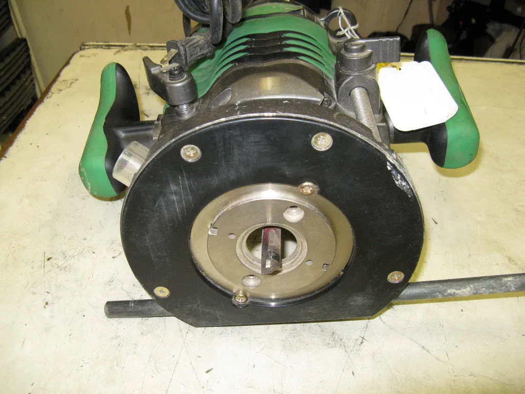 Hitachi M12V2 Plunge Router