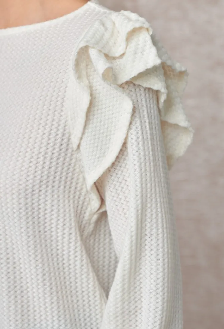 Jamee Ruffle Shoulder Top in Ivory