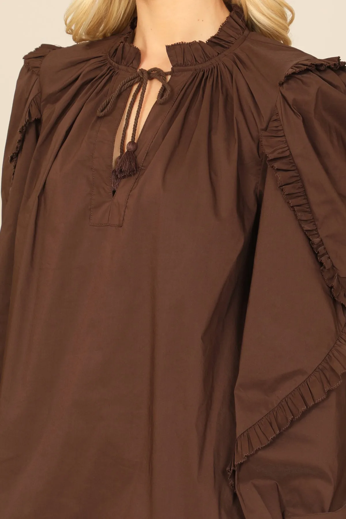 KEYHOLE TASSEL TIE RUFFLE DETAIL SOLID TOP