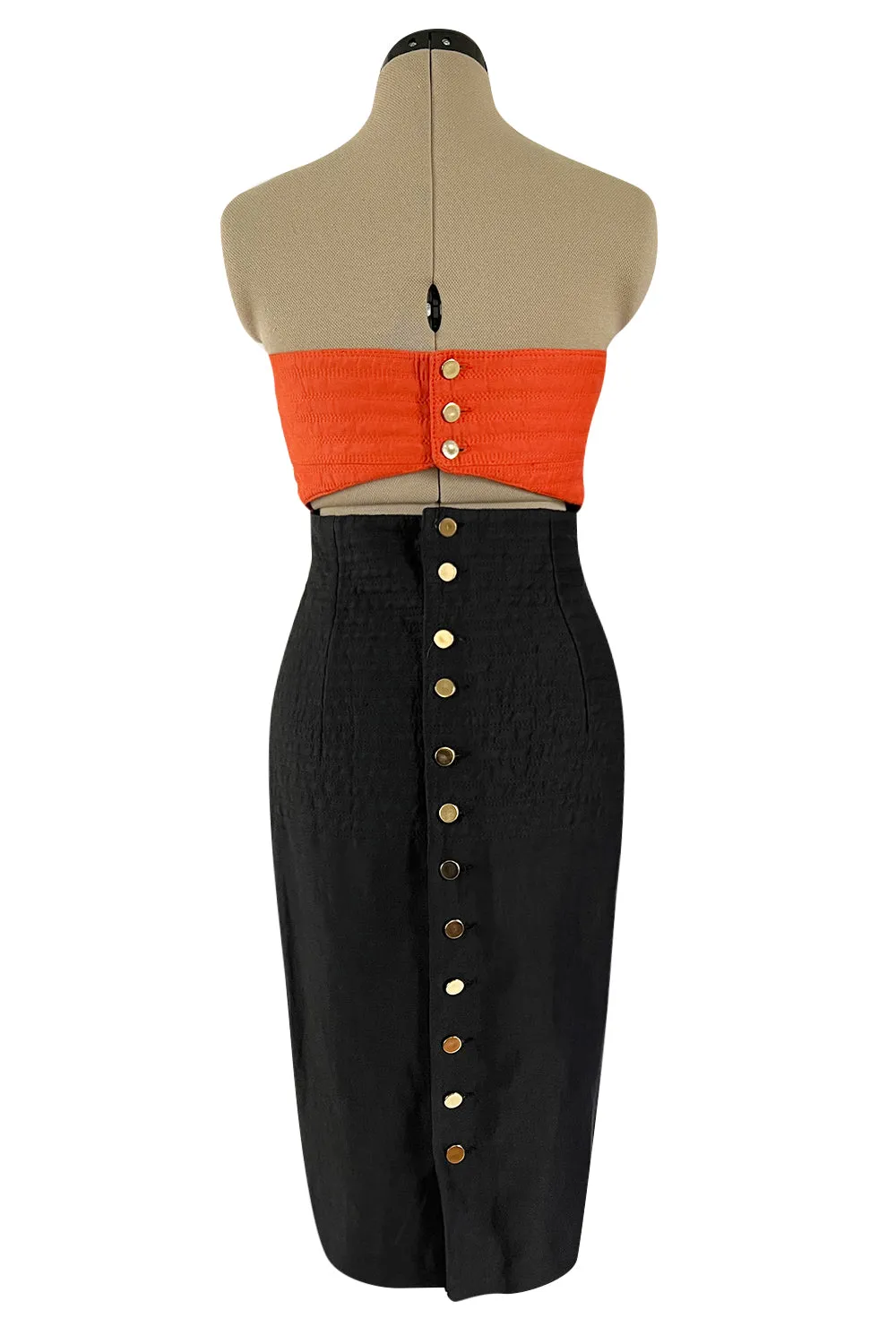 Killer Spring 1989 Gianni Versace Couture Strapless Topstitched Dress W Back Buttons & Cut Out