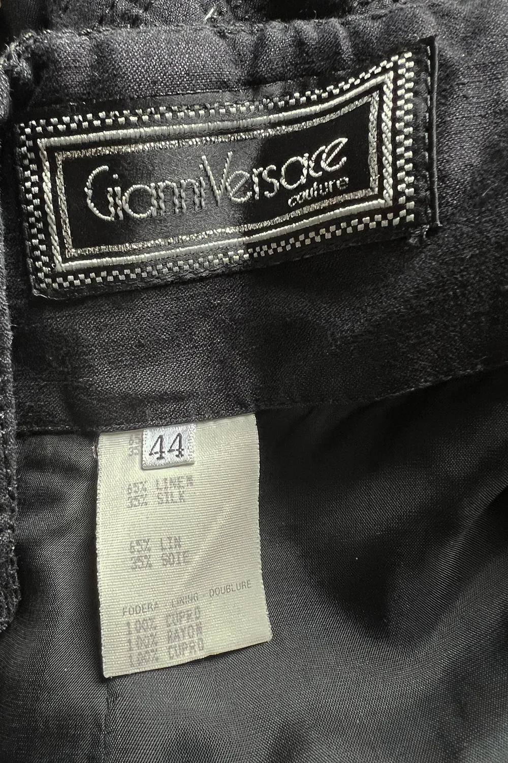 Killer Spring 1989 Gianni Versace Couture Strapless Topstitched Dress W Back Buttons & Cut Out