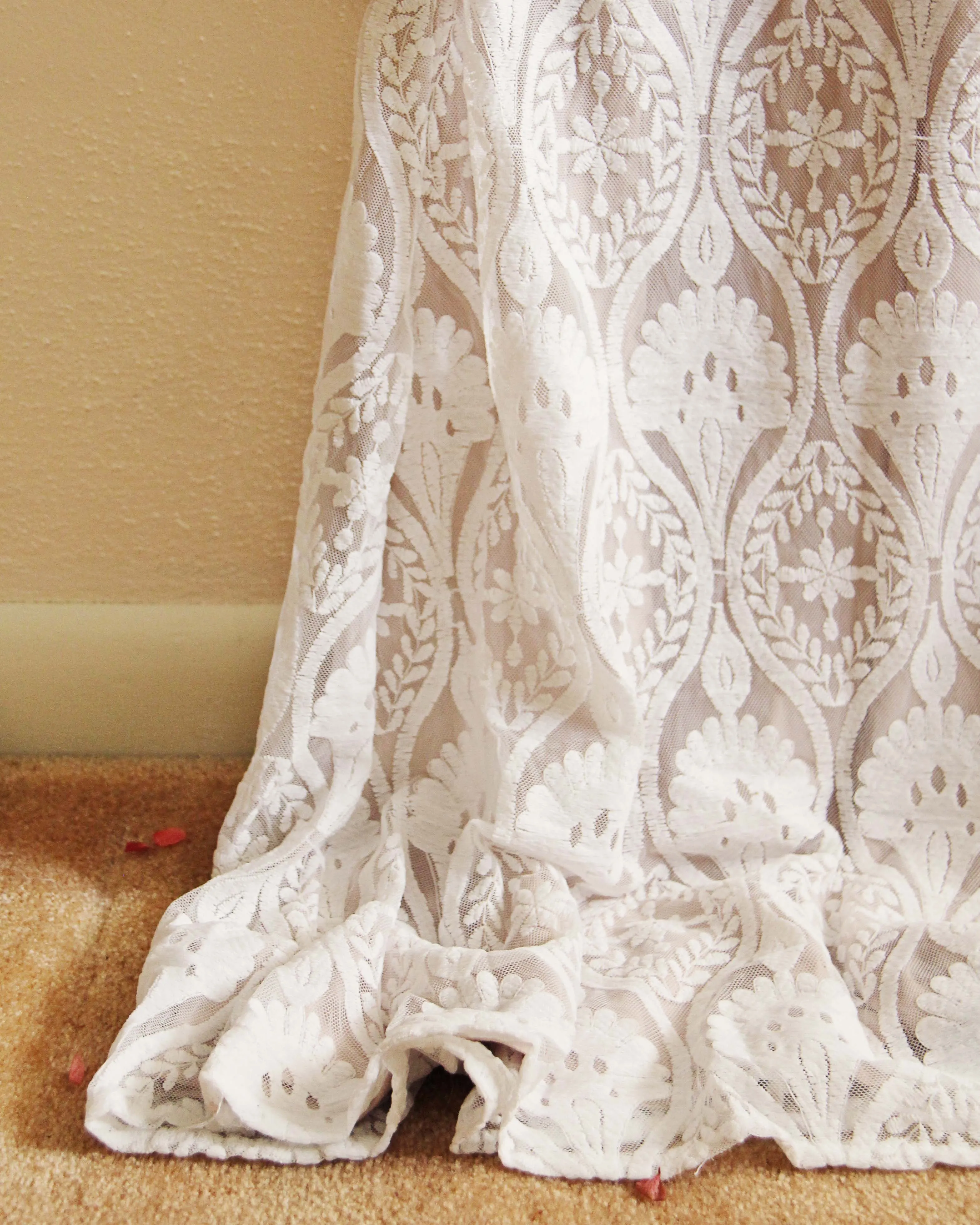 Lace Mermaid Maxi Dress
