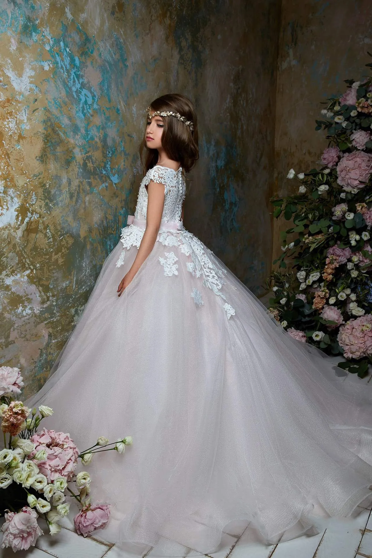 Lace off the shoulder Tulle Flower Girl Dress