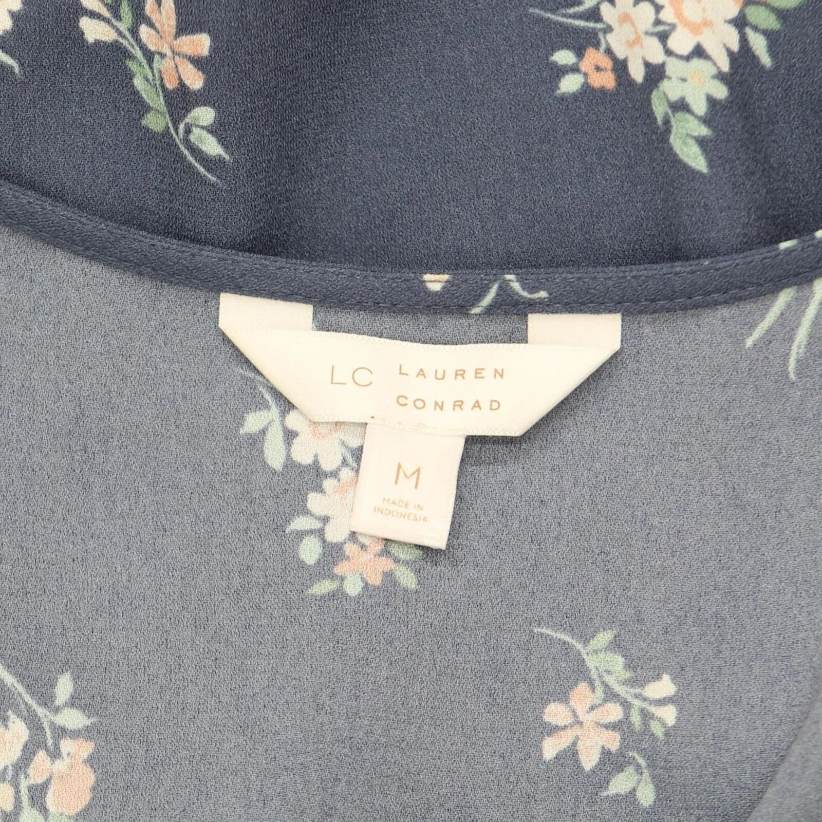 LC Lauren Conrad Ruffle Front V-Neck Long Sleeve Blouse Shirt Top Blue Floral M