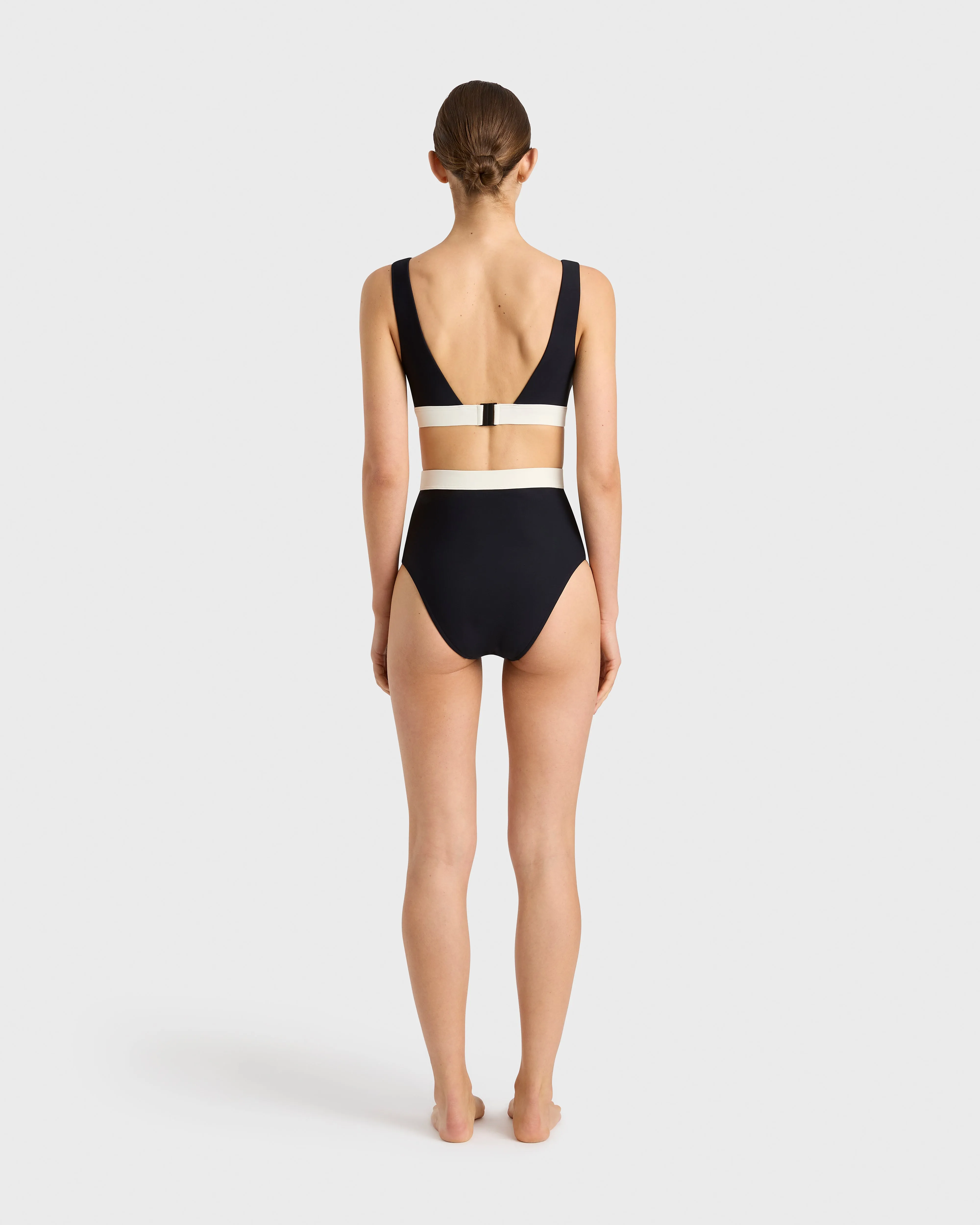 Lya Bikini Top - Black & Pearl