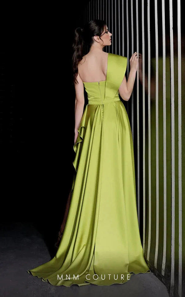 MNM COUTURE K3979