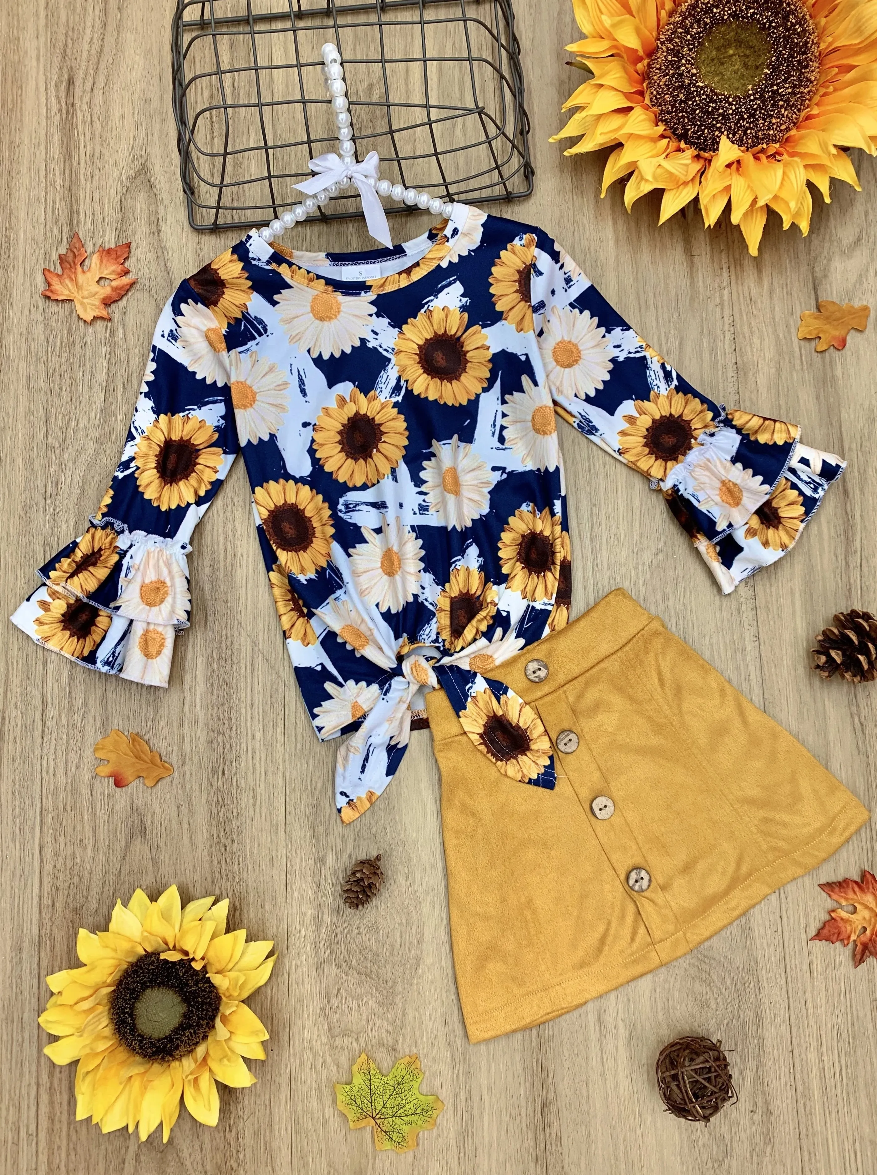 My Lucky Flower Buttoned Skirt Set