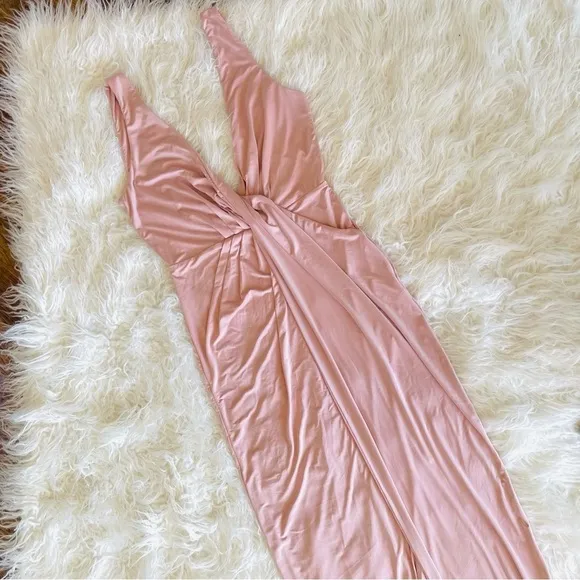 NBD Buttercup Gown Blush Pink size M