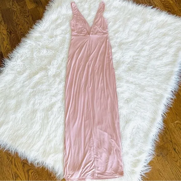 NBD Buttercup Gown Blush Pink size M