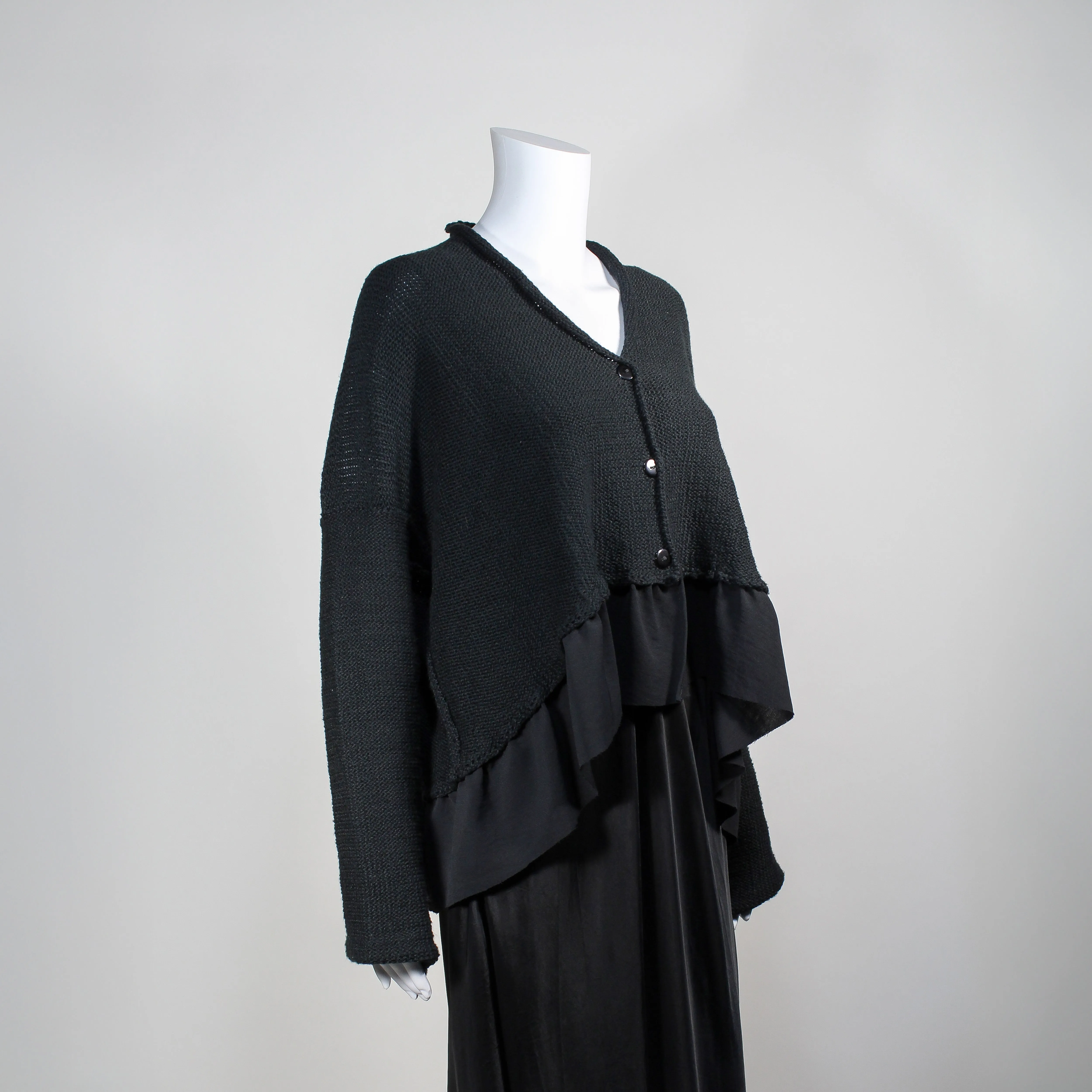 NEW! Offset Cardy in Onyx by Paper Temples