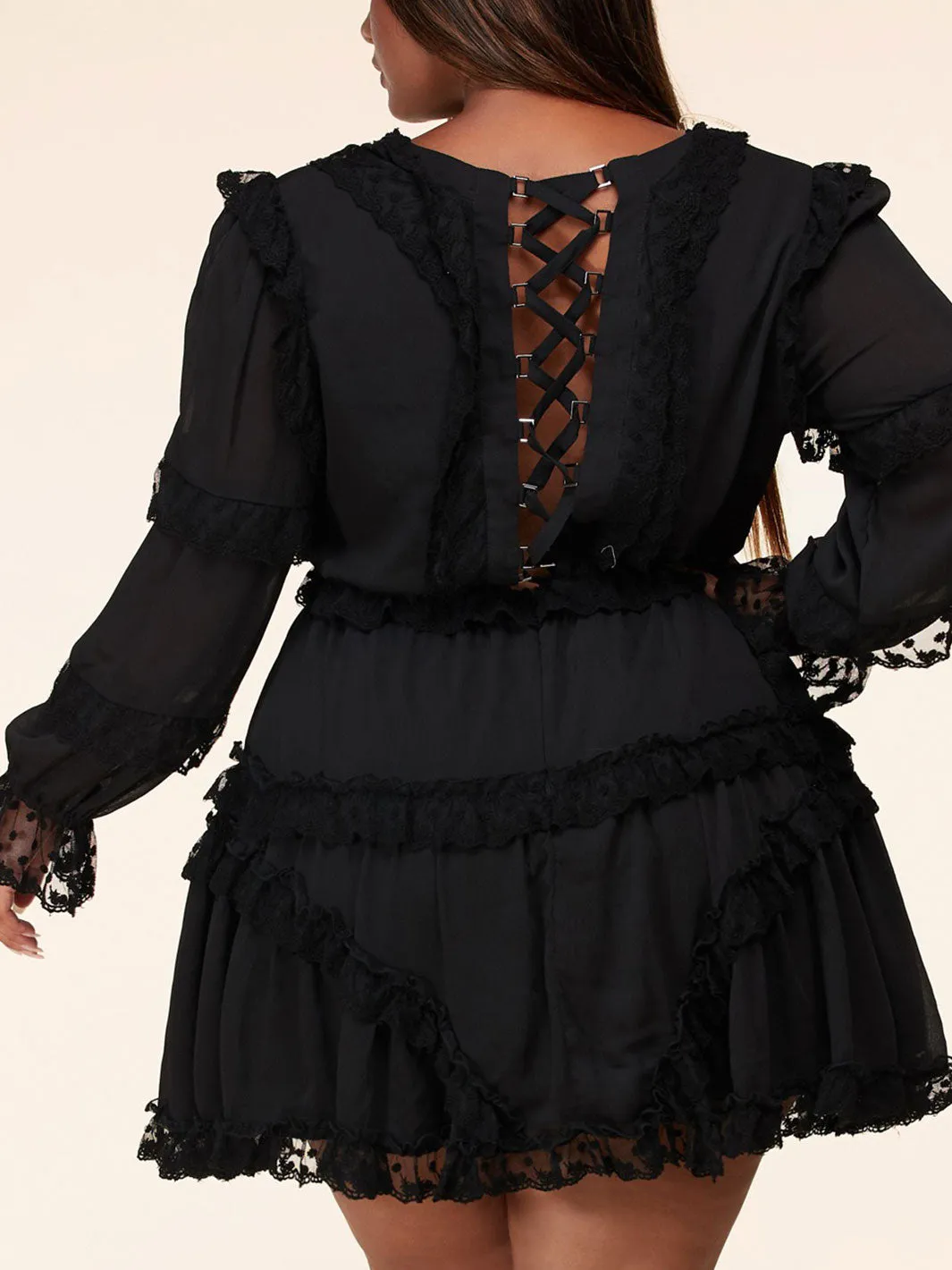 PLUS SIZE LONG SLEEVE V-NECK RUFFLE BACK LACE UP MINI DRESS
