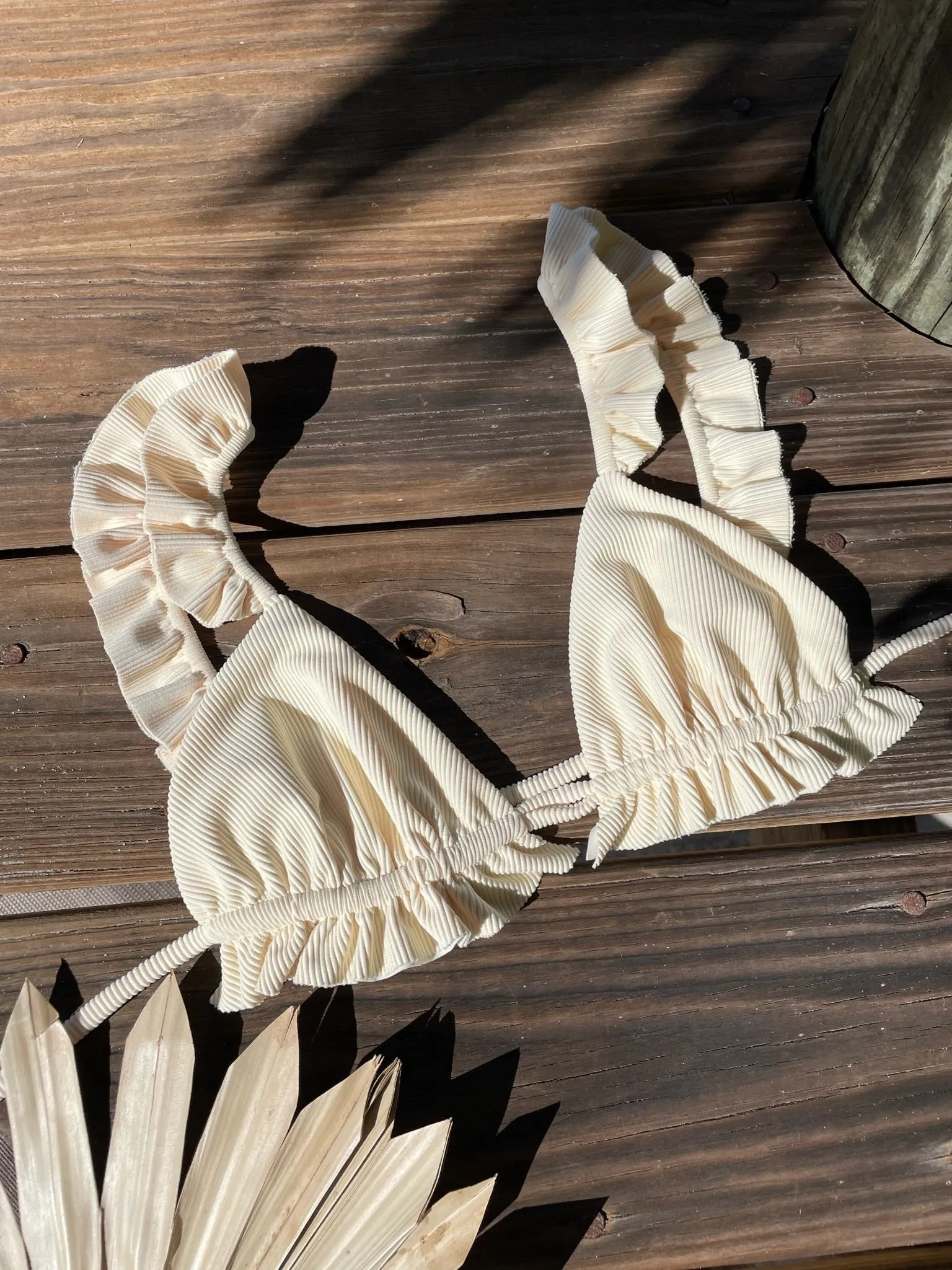 Ribbed RIA RUFFLE Bikini Top