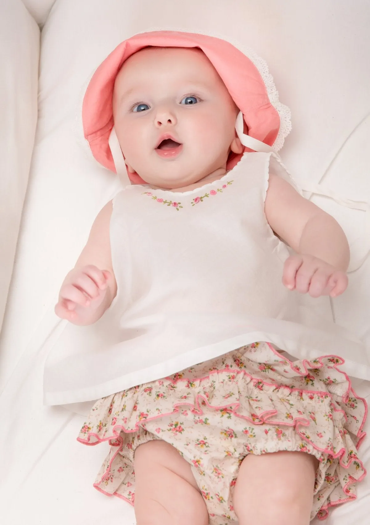 Rose Necklace Top & Ruffle Bottom, Ivory Floral