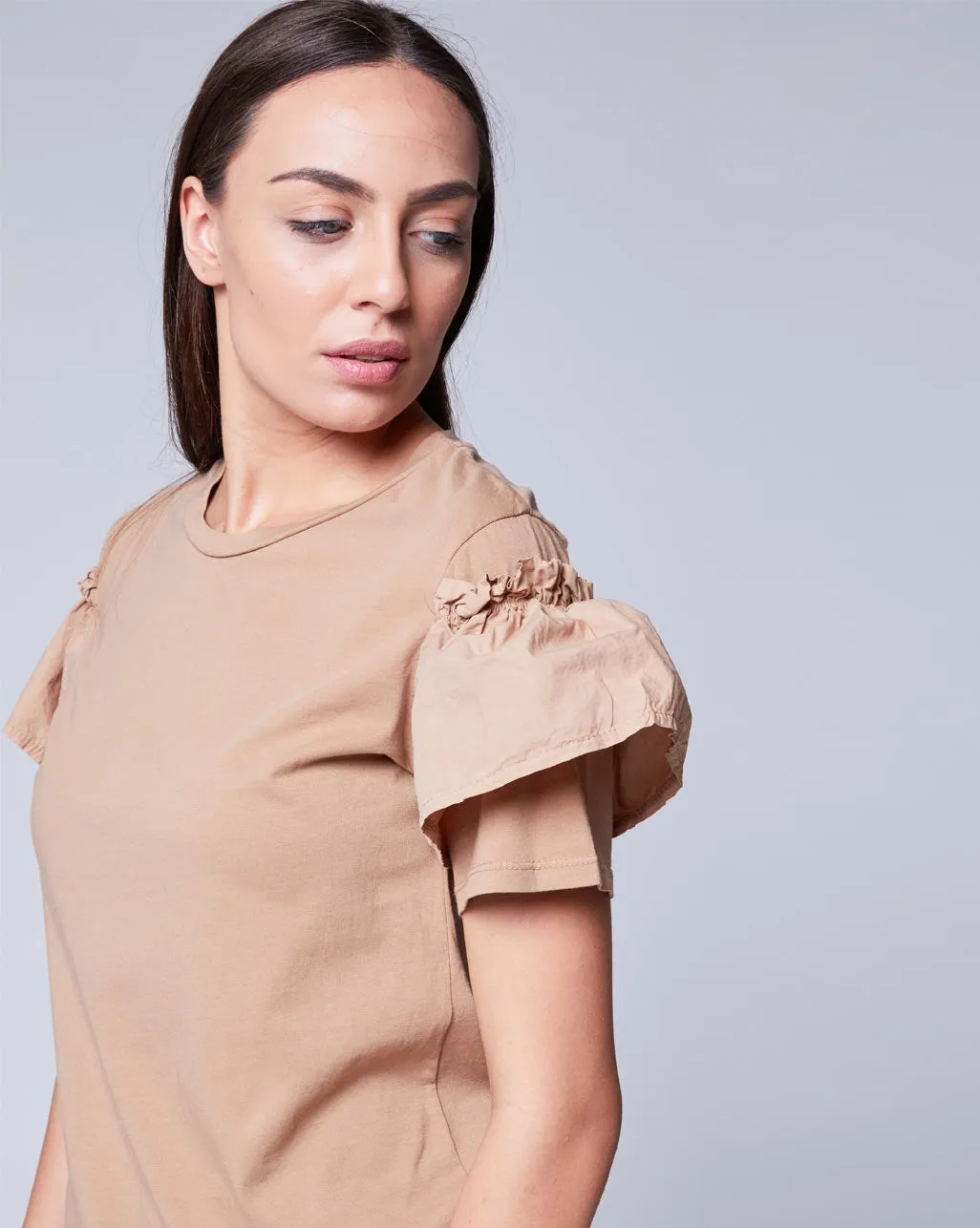 Ruched Ruffle Sleeve Tee