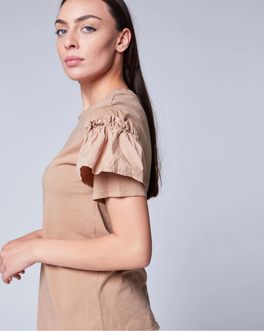 Ruched Ruffle Sleeve Tee