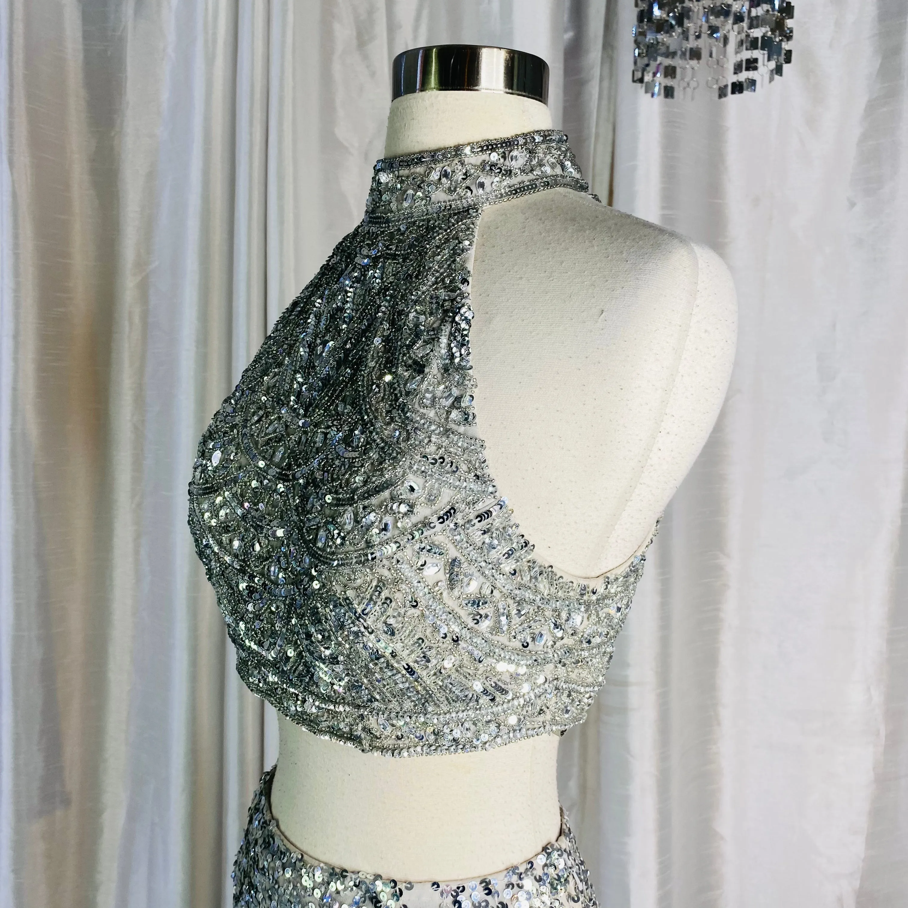 SCALA C25398A Silver Sequin Embellished Two-Piece Halter Skirt Set Size 6