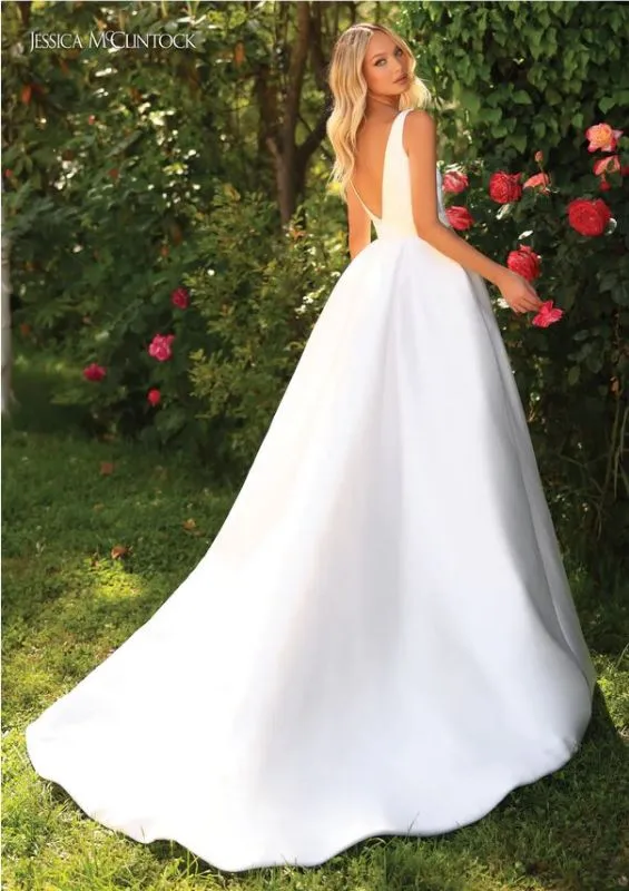 Size 6 Jessica McClintock 700453 Diamond White Gown