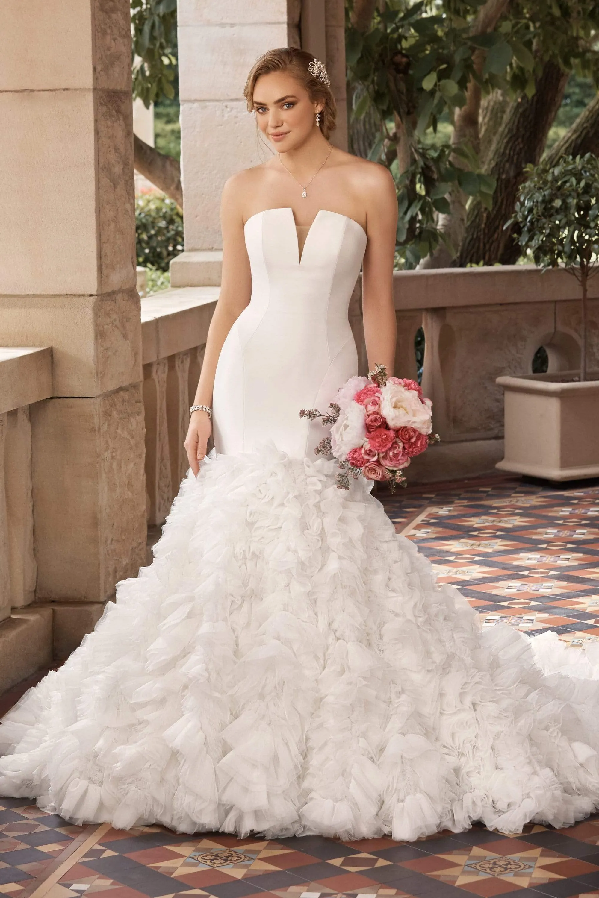 Sophia Tolli: Y22187 - Loren