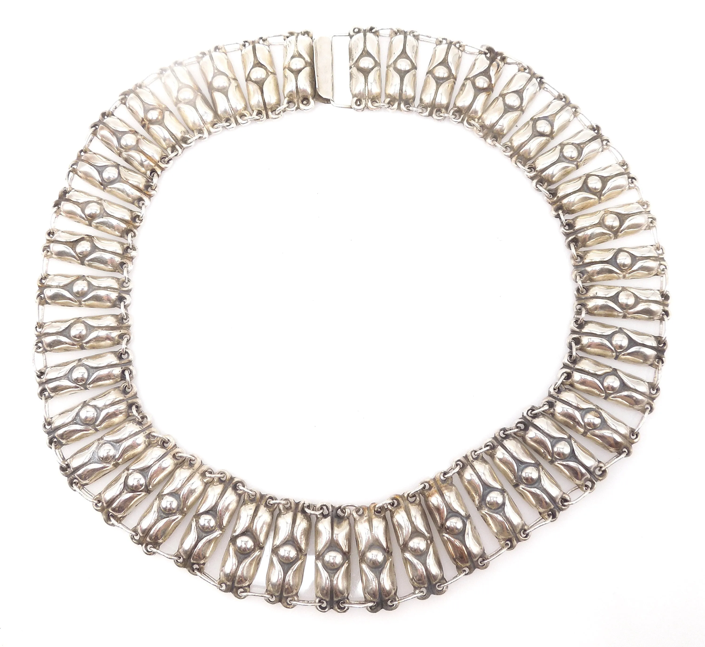 Sterling Silver 1940s Jewel Neckline Mexican Silver Necklace