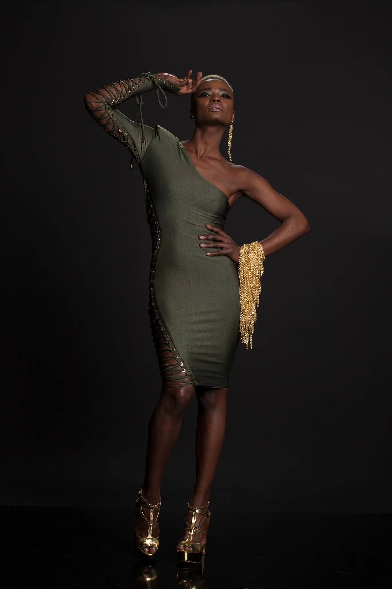 TEMPTATION Look 1
