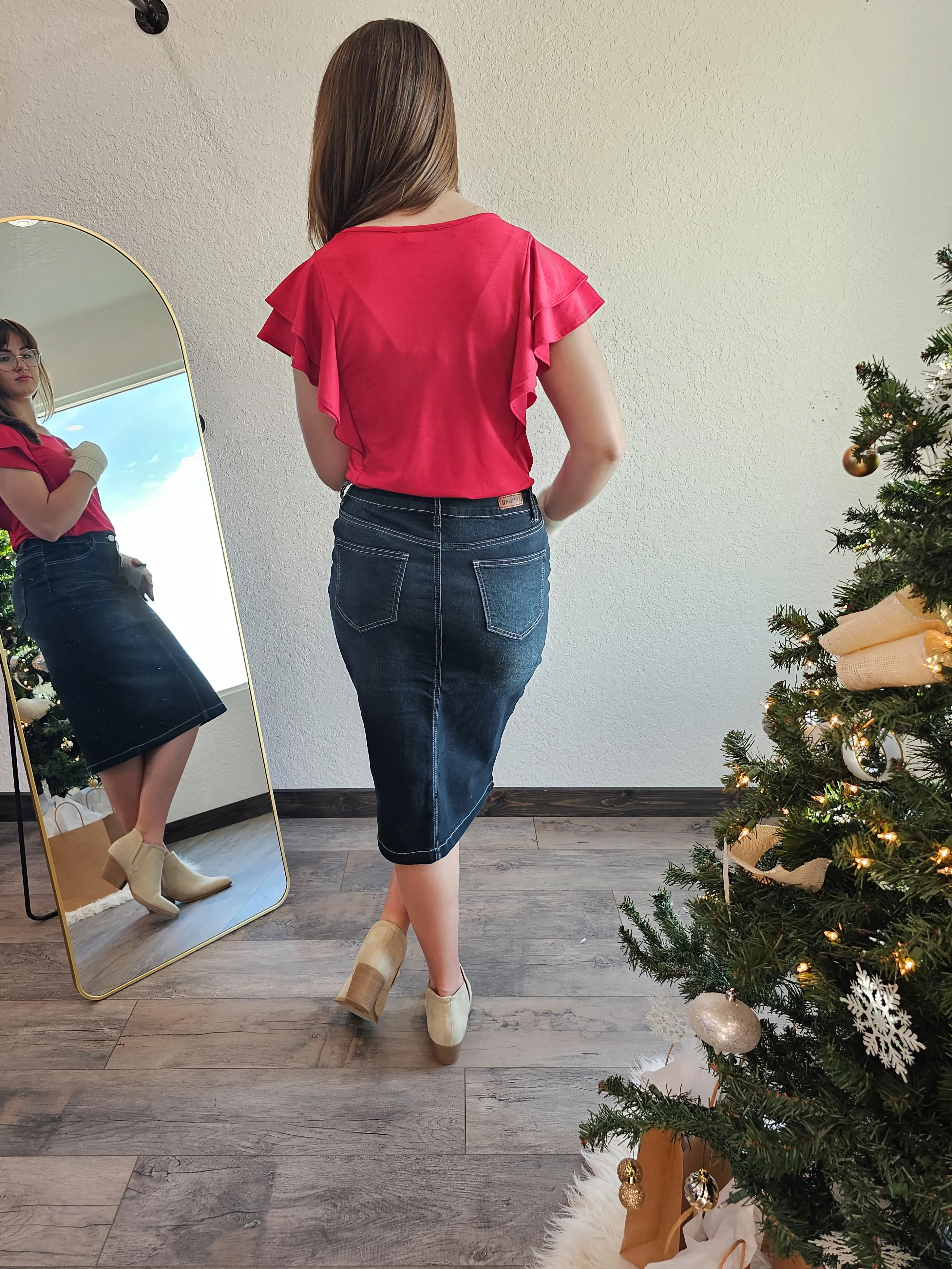 The Scarlet Top