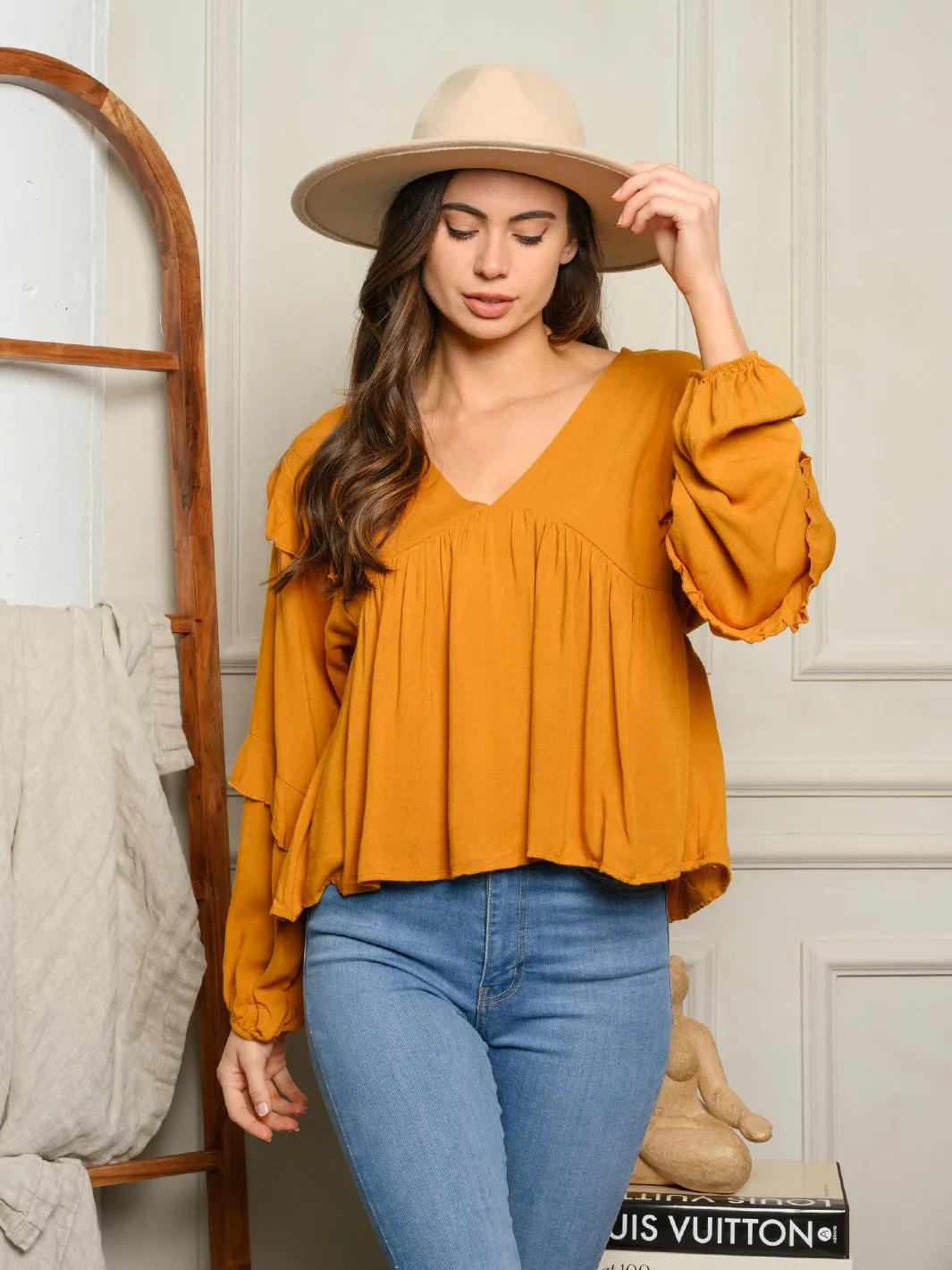 WOMEN'S LONG RUFFLE SLEEVE V-NECK TOP